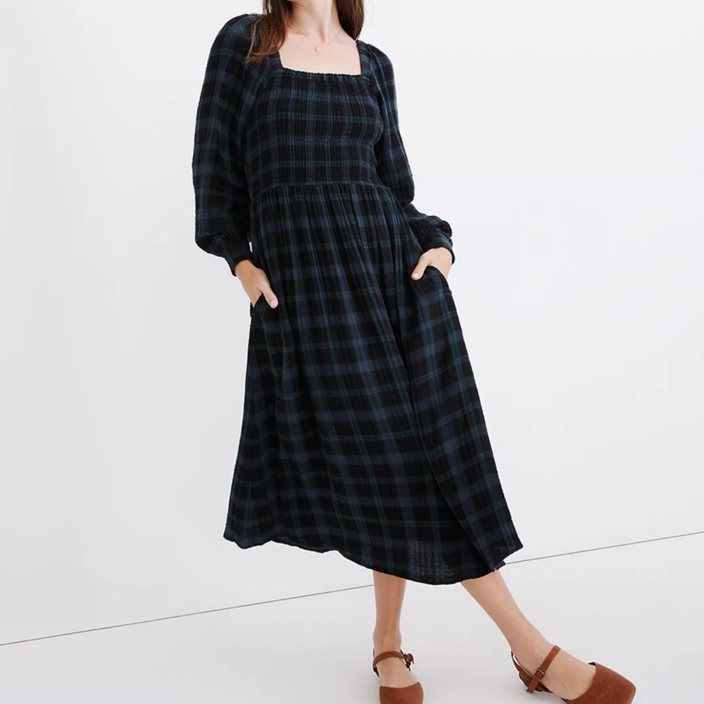 Madewell Lightspun Lucie Long-Sleeve Smocked Midi Dress in Livonia Plaid